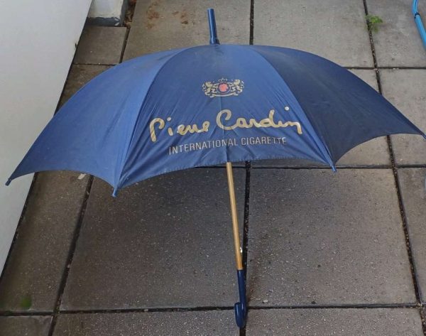 PIERRE CARDIN UMBRELLA VINTAGE