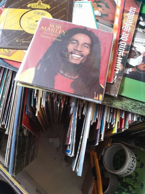 BOB MARLEY § THE WAILERS WAITING IN VAIN