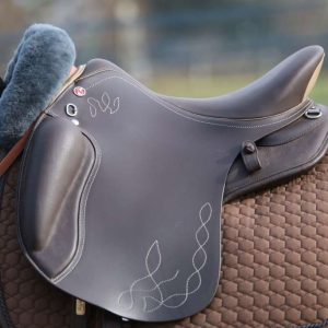 Spanish dressage / trekking saddle