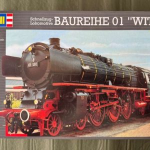 Revell Steam Locomotive Class 01 "Witte" Kit