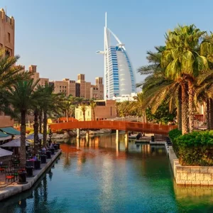 Luxury hotels in Dubai - 3-, 4-, and 5-star hotels | Golden Tulip Hotels